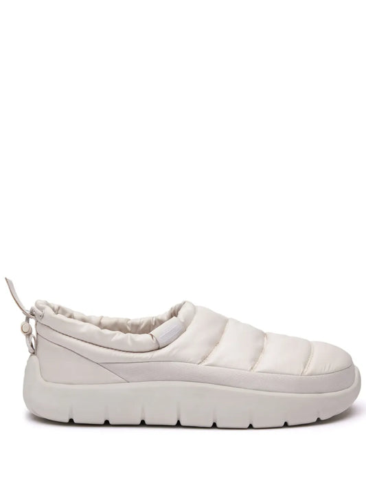 Lacoste Serve padded slippers