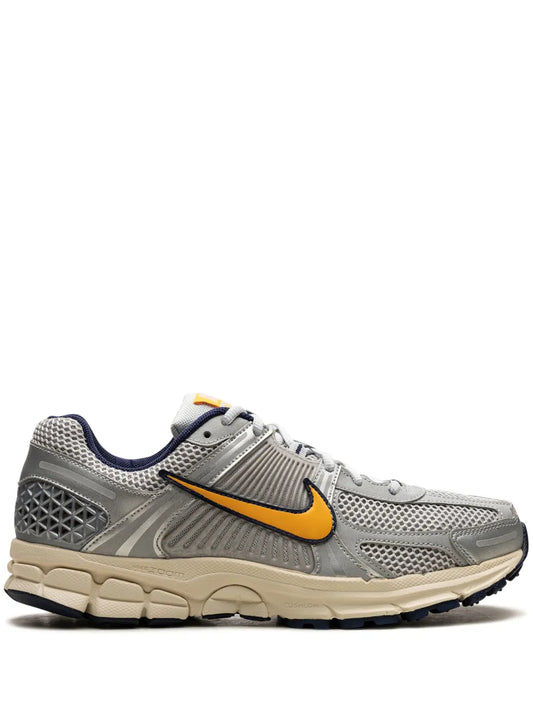 Nike Zoom Vomro 5 "Pure Platinum/Laser Orange" panelled sneakers