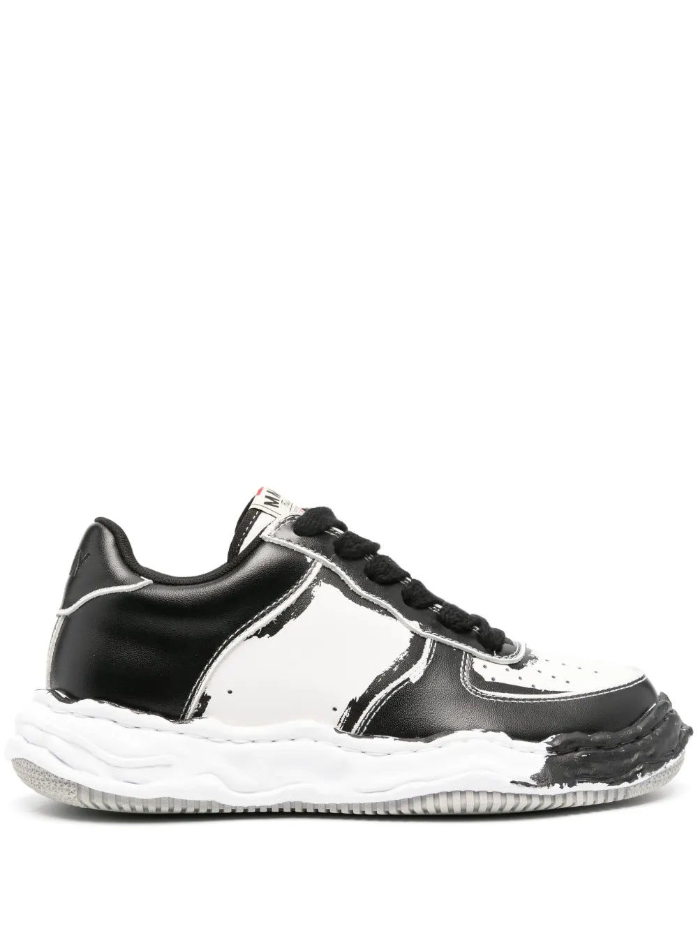 Maison MIHARA YASUHIRO logo-patch faded-effect sneakers 