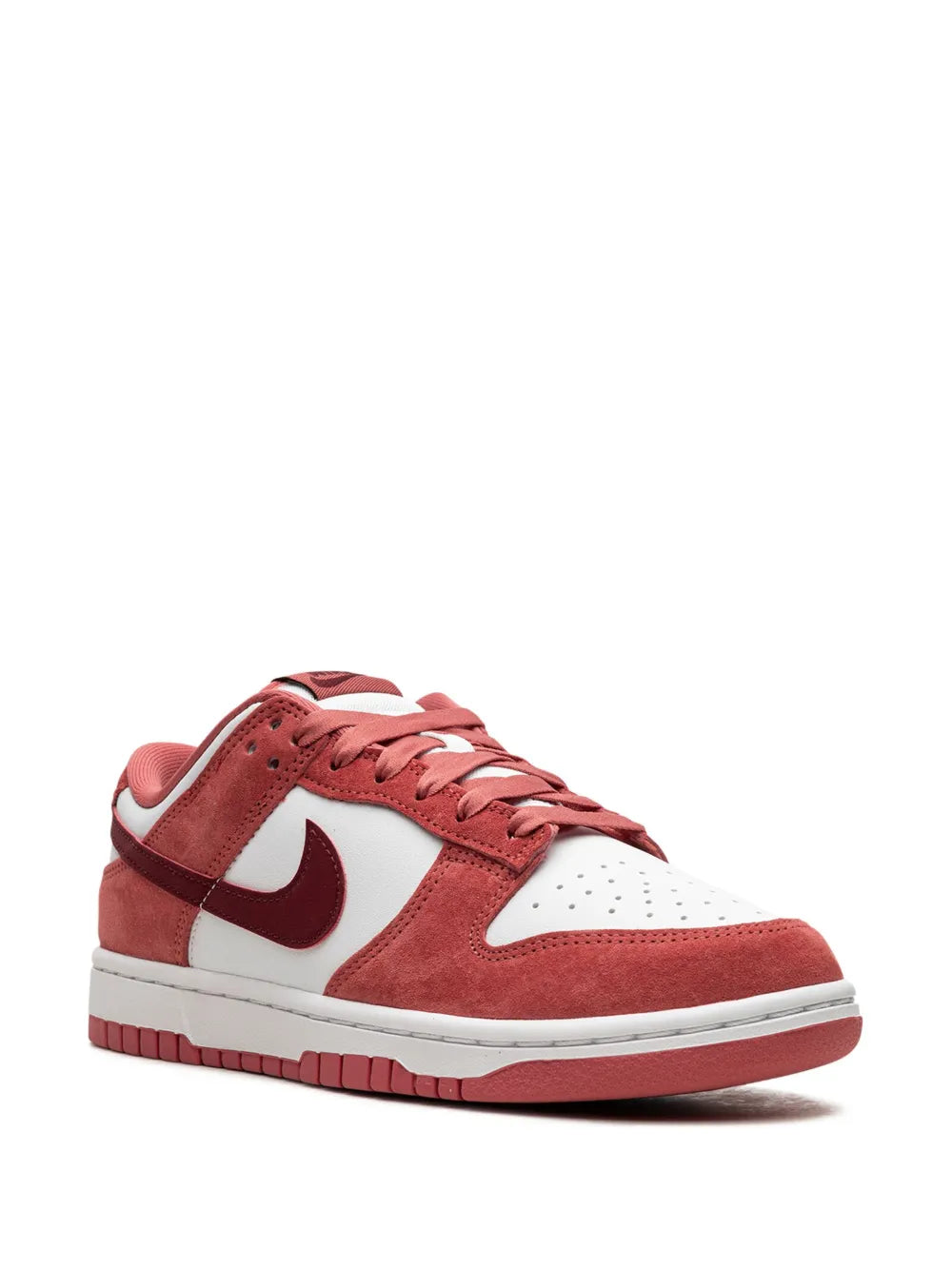 Nike Dunk Low "Valentine's Day" sneakers