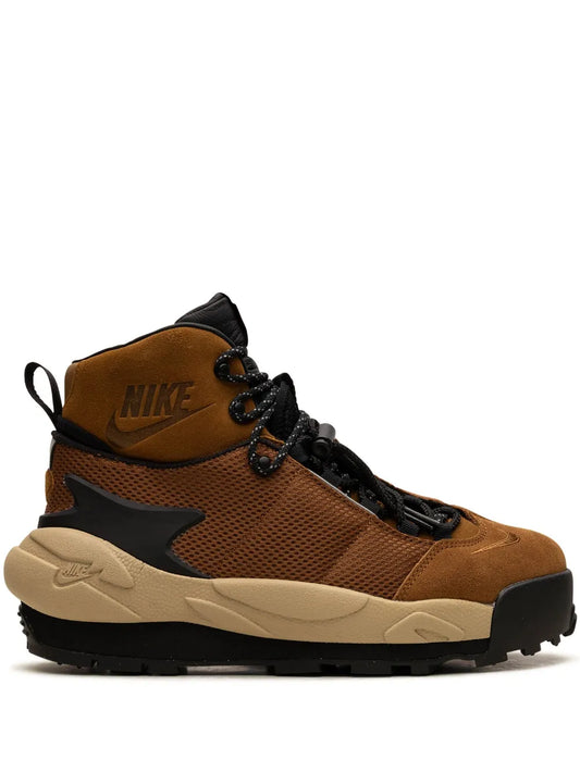 Nike x sacai Magmascape "Light British Tan" sneakers