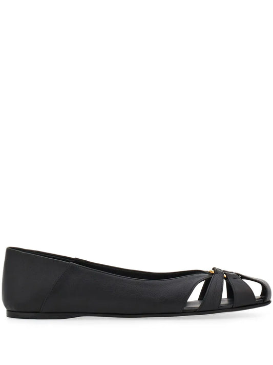 Ferragamo Gancini ornament flat ballerina shoes