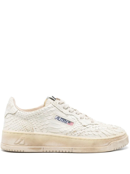 Autry Super Vintage embossed sneakers