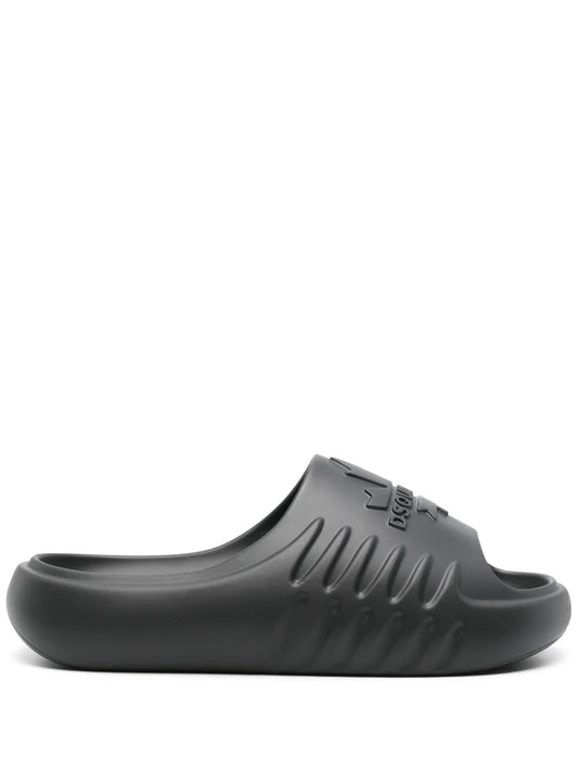 DSQUARED2 logo-embossed flat slides