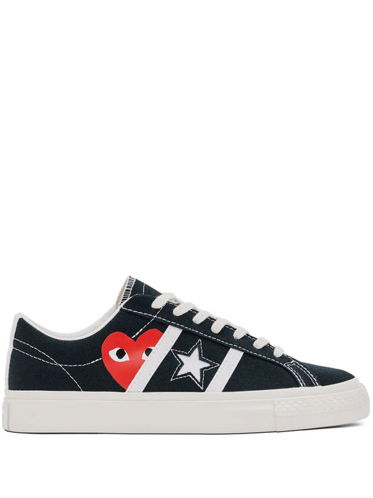 Comme Des Garçons Play x Converse One Star Academy Pro sneakers