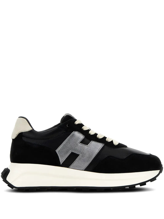 Hogan logo-patch low-top sneakers