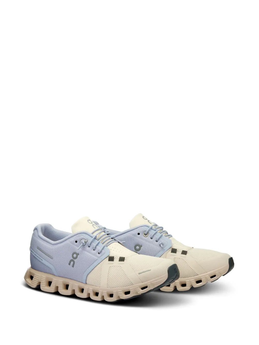 On Running Cloud 5 two-tone sneakers