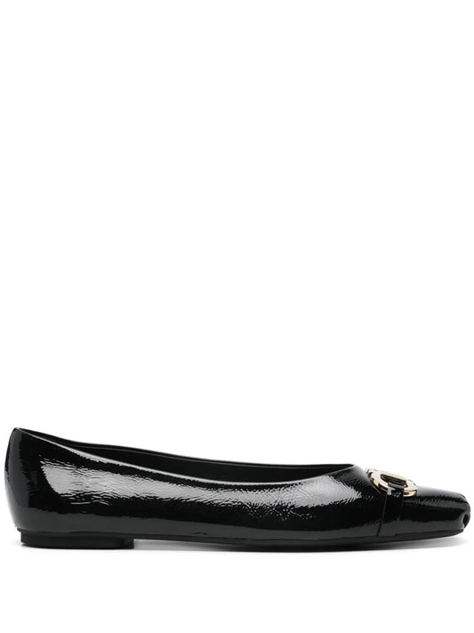 Ferragamo Gancini-buckle ballerina shoes 