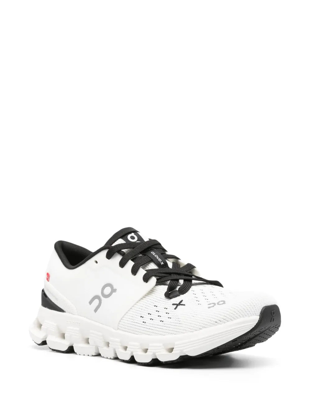 On Running Cloud X 4 sneakers