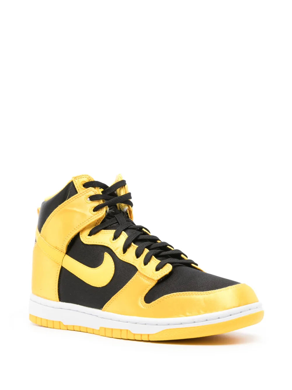 Nike Dunk high-top sneakers