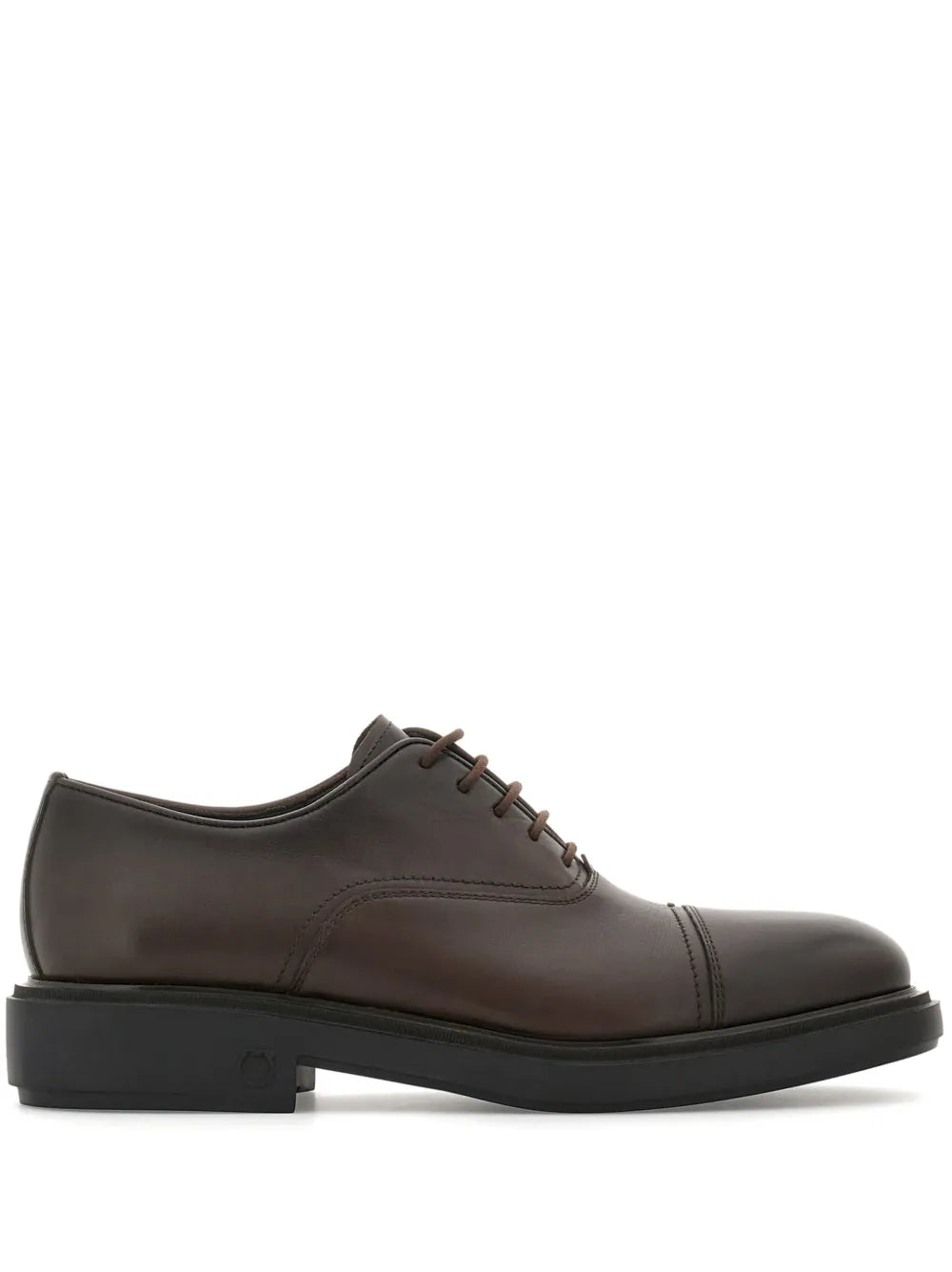 Ferragamo toe-capped leather oxford shoes