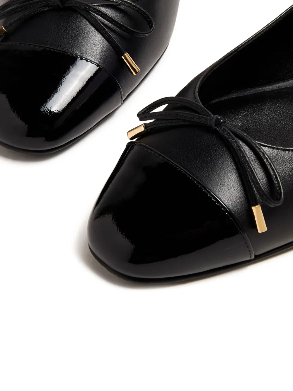 Stuart Weitzman Sleek slingback ballet flats