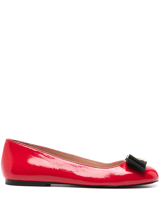 Love Moschino patent-leather ballet flats 