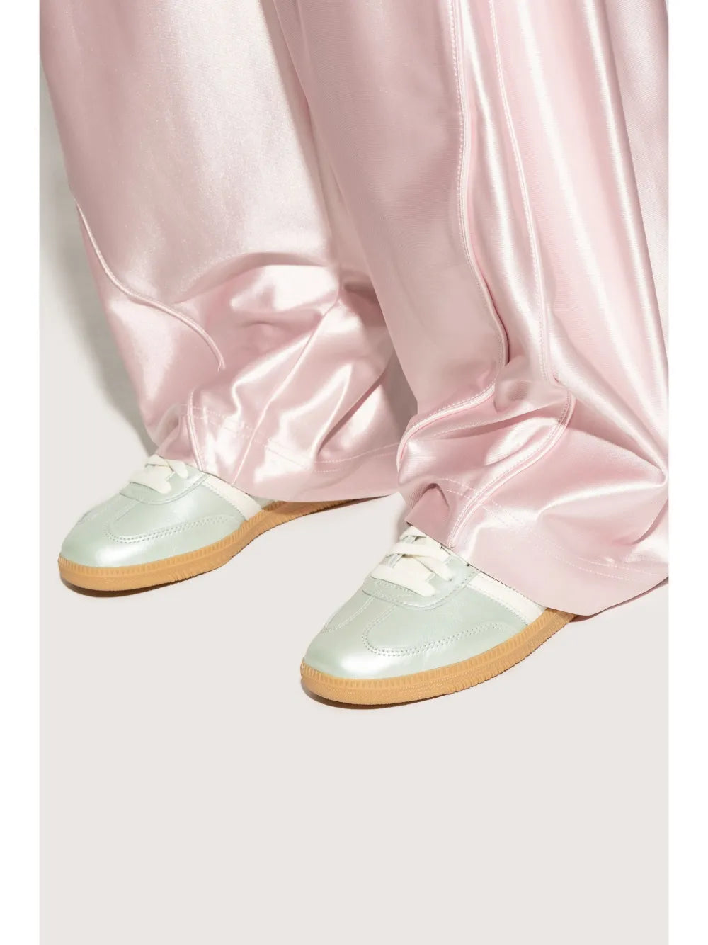 adidas Samba OG WMNS "Cyber Metallic"