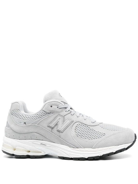 New Balance M2002W sneakers