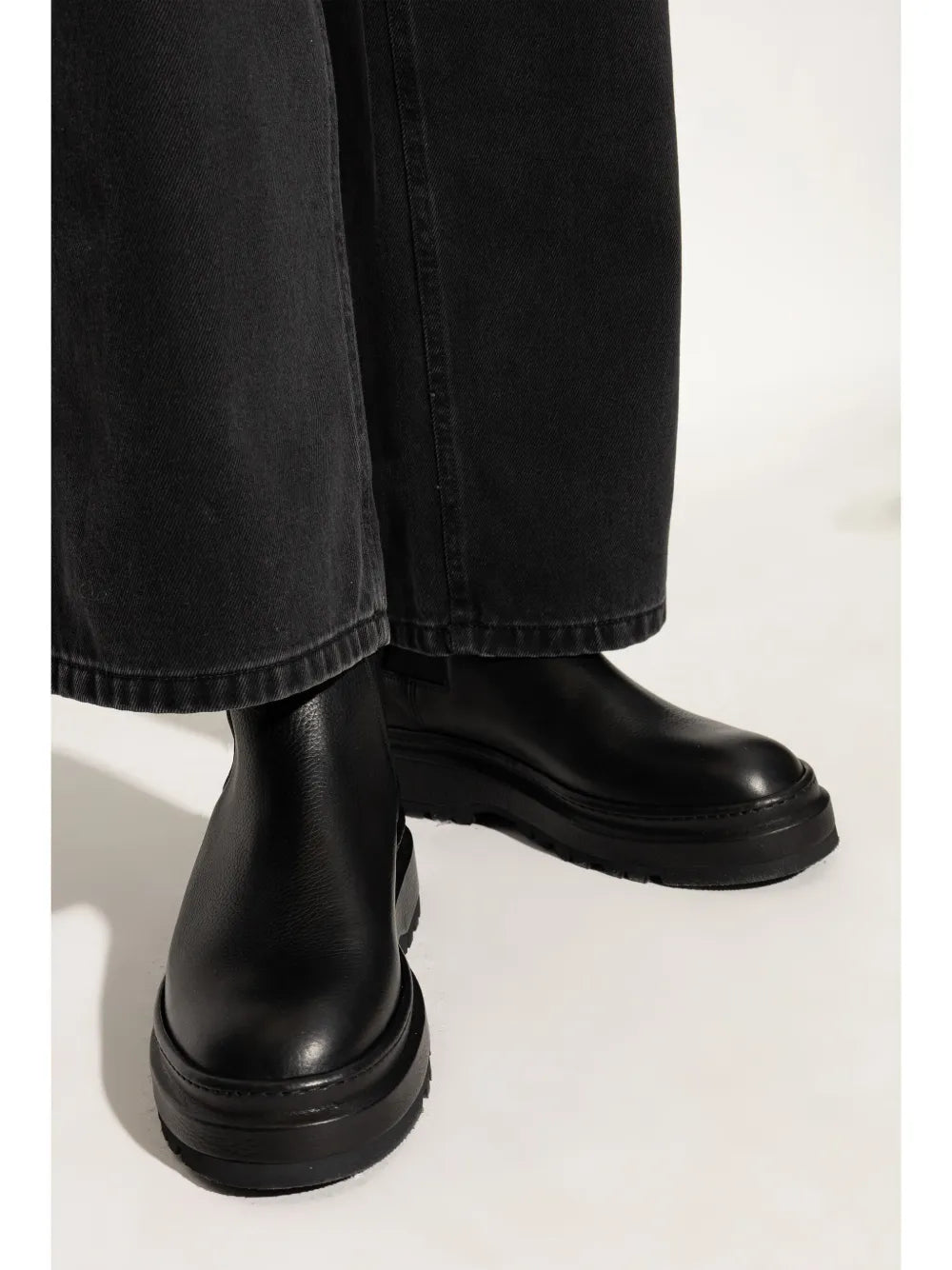 Jacquemus Pavane boots