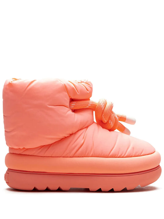 UGG Classic Maxi Short boots