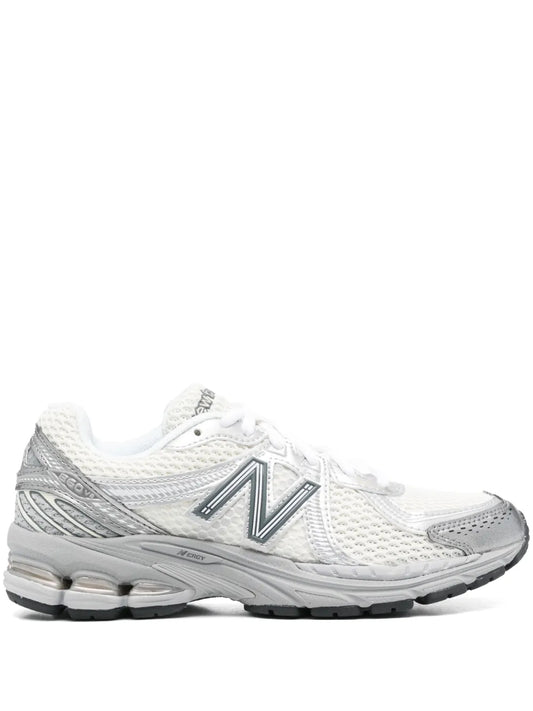 New Balance 860V2 sneakers
