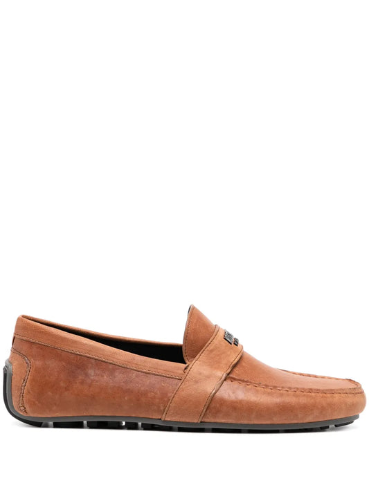 Moschino logo-plaque detail loafers