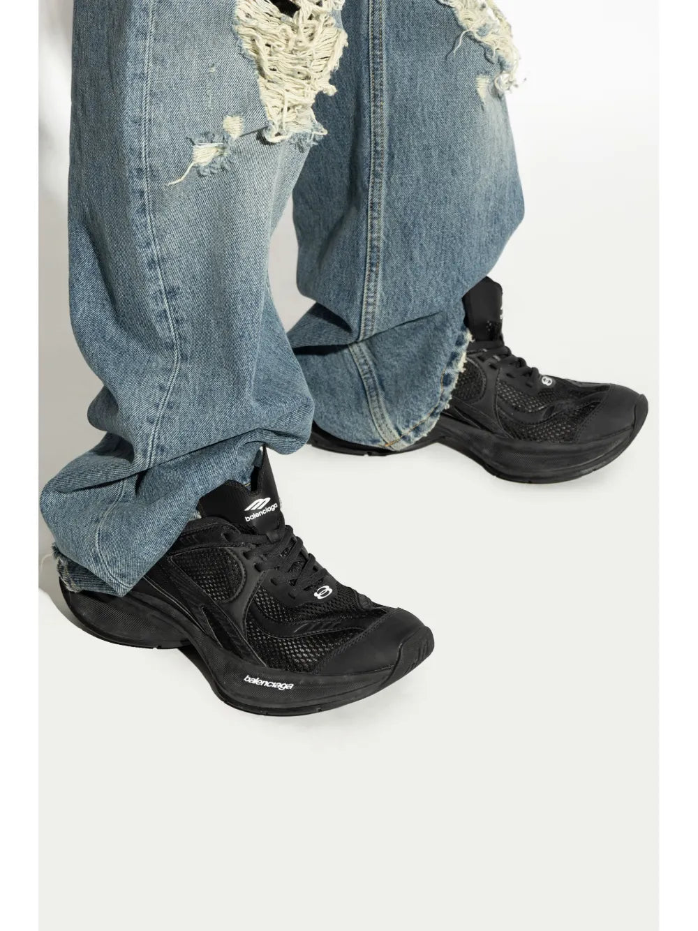 Balenciaga logo-print sneakers 