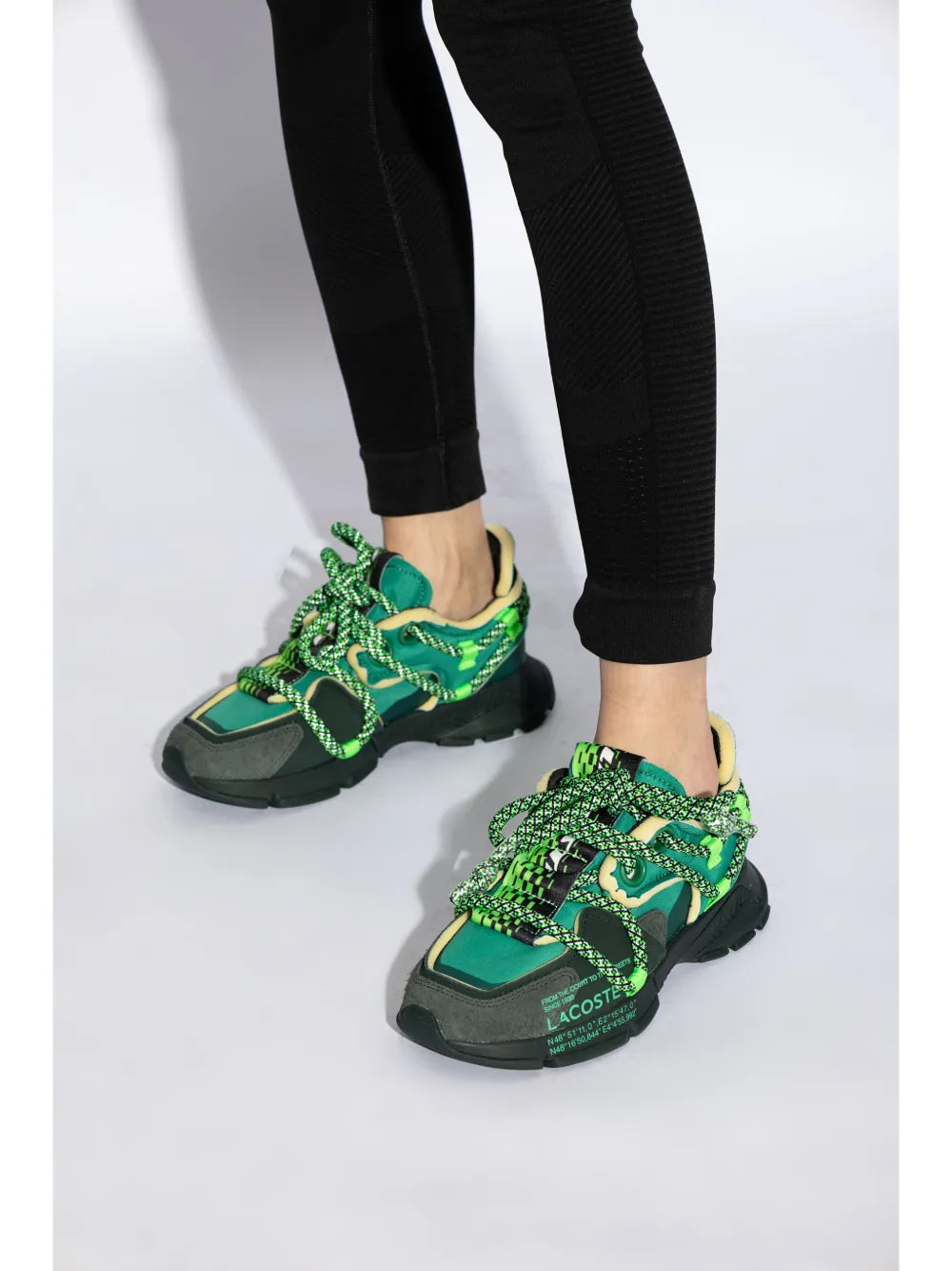 Lacoste L003 sneakers