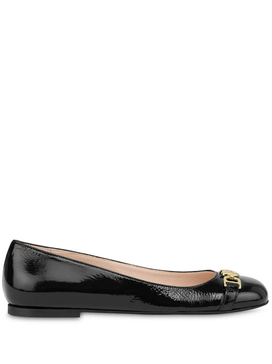 Love Moschino heart plaque ballerina shoes