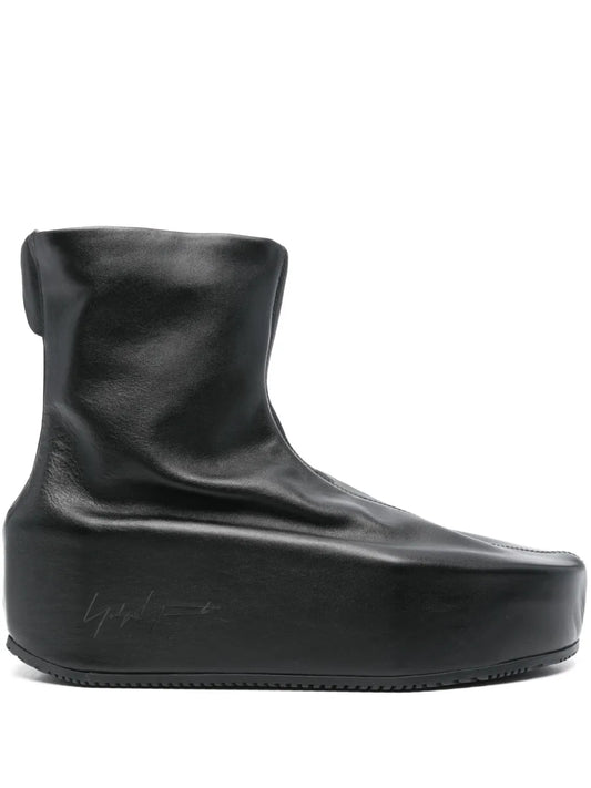 Y-3 Kyasu boots