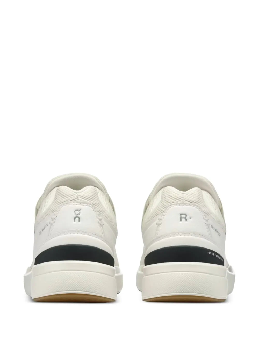 On Running On The Roger Advantege WMNS "White Spice"