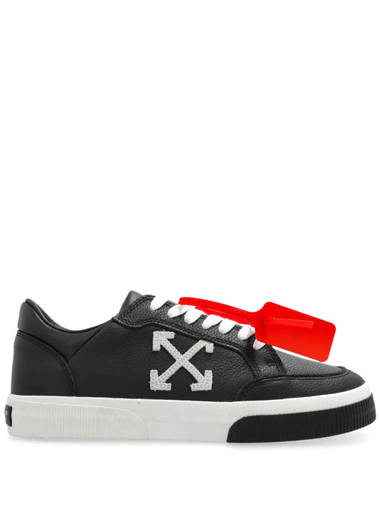 Off-White New Low Vulcanized sneakers