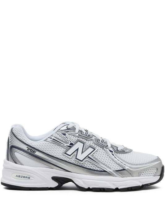 New Balance 740 sneakers