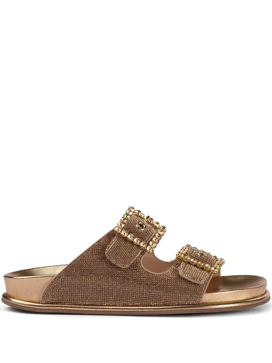 Le Silla Poolside slides