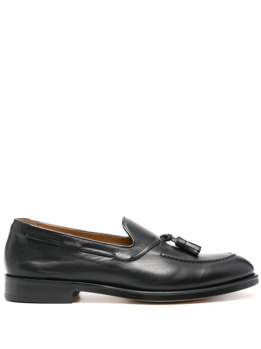 Doucal's leather loafers